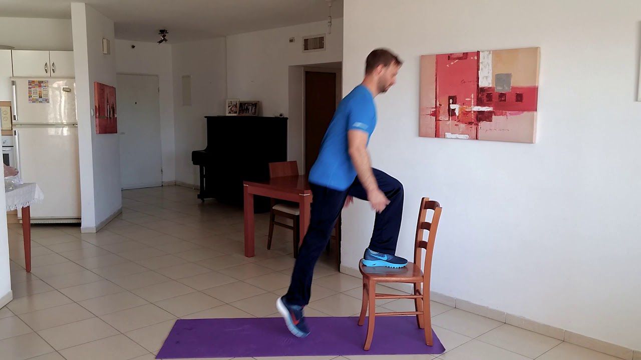 עלייה על כסא – Step-up Onto Chair